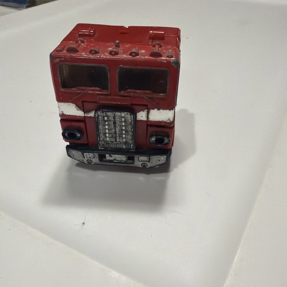 Transformers G1 Vintage Optimus Prime Cab